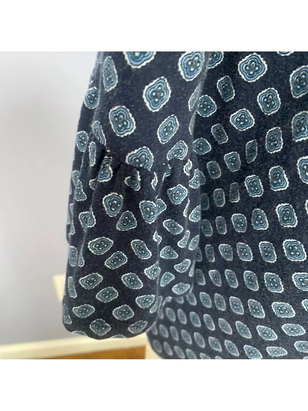 Michael Kors Blue and White 3/4 Sleeve Blouse flutter sleeve size M